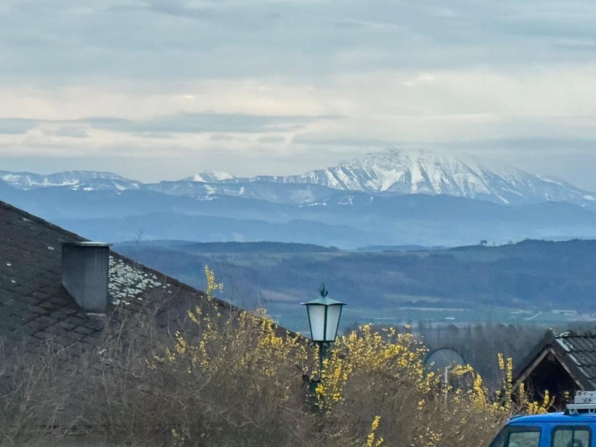 Urlaub In Schlossnaehe Artstetten Luaran gambar